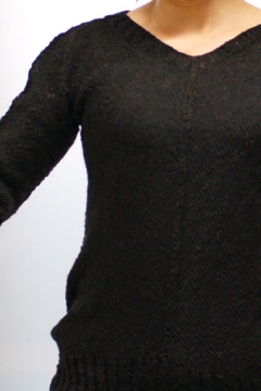 black sweater3