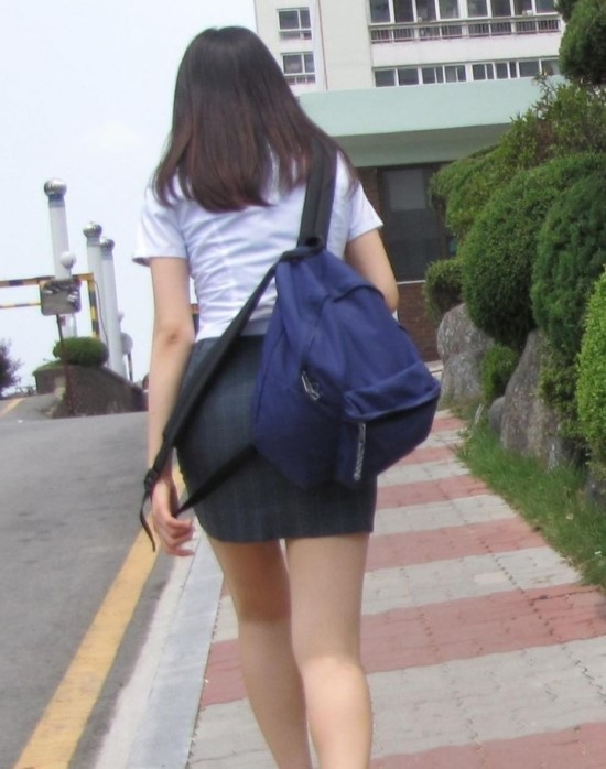 韓国JKのミニスカート制服事情