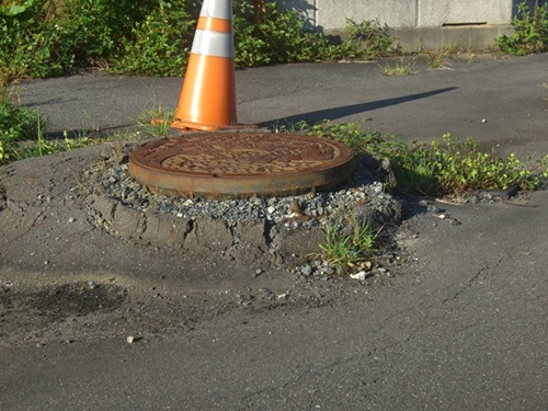 20150927_manhole.jpg
