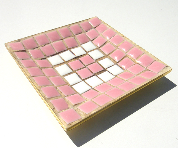 pinkplate02.jpg
