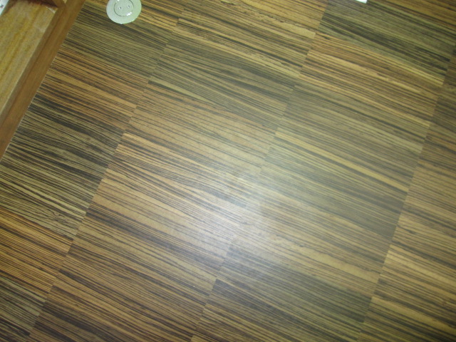 埼玉県所沢市　賃貸物件原状回復　洗面所床ＣＦクッションフロアー張替え　作業完了後　３