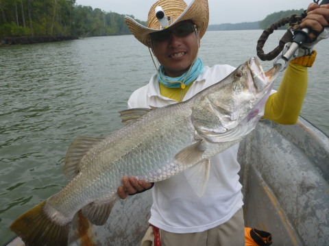 ケアンズ、釣り、インドネシア-01102015-1