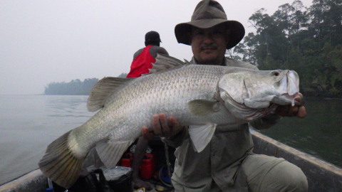 ケアンズ、釣り、インドネシア-01102015-5