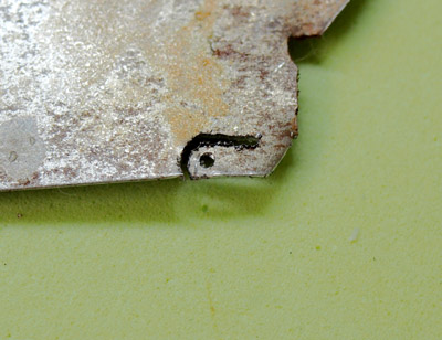 オメガの機止めを鉄板で製作する方法